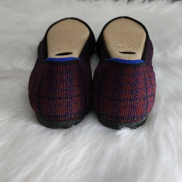 Rothy's Black The Point Size 9 NEW with BOX - Picture 8 of 10